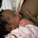 breastfeeding mozambique mother and child